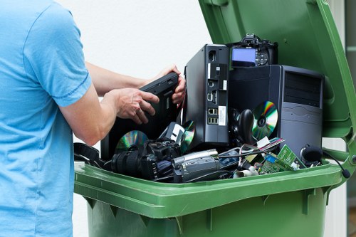 Business waste collection with access planning for tight local roads