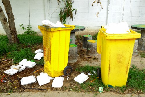 Local commercial waste collection for business premises with access challenges